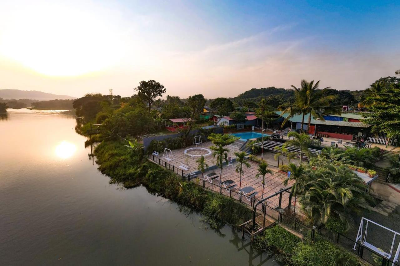Dandeli Jungle Resort Exterior photo